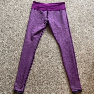Lululemon Reversible Wunder Unders - size 8
